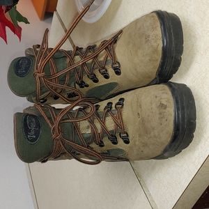 Men's boots